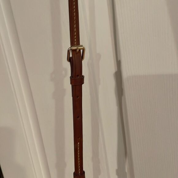 Dooney & Bourke Red Sox Ginger Crossbody ⚾️❤️ - Picture 4 of 8